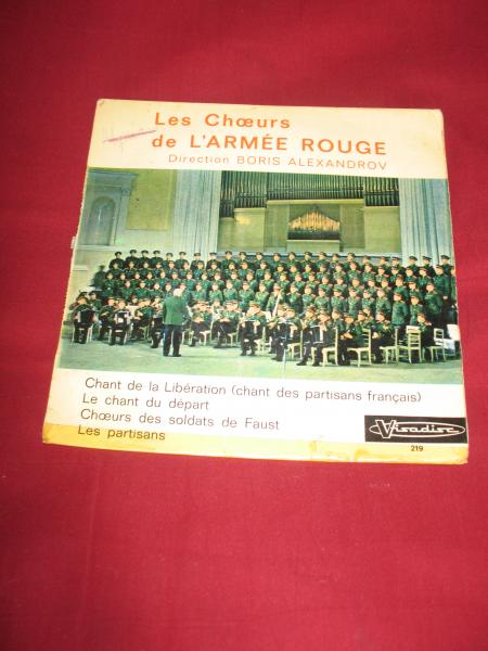 les choeurs de l armee rouge chantde la liberation